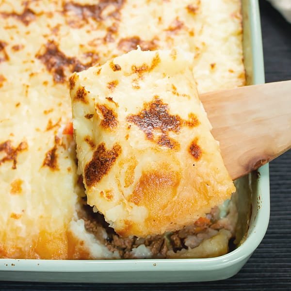 Cottage pie with Ground Beef (Shepherd's Pie) 🍲 MasalaHerb.com