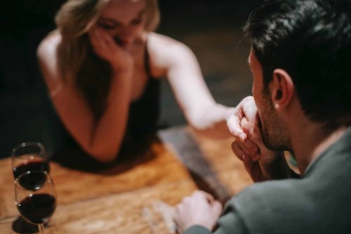 Pourquoi les hommes trompent-ils ? 4 idées reçues qui ont la peau dure