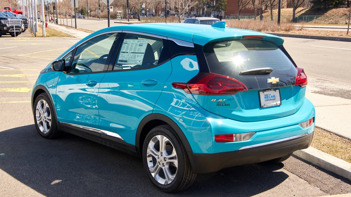 Chevrolet Recalls Even More Bolt EVs, EUVs - cover