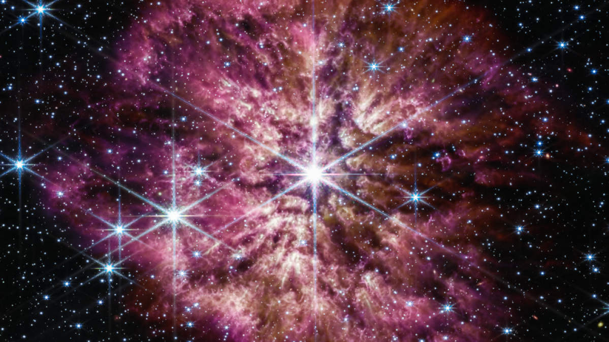 Webb telescope captures star on the brink of supernova