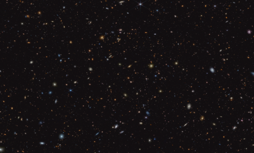 James Webb telescope snaps a mind-blowing photo of 45,000 ancient galaxies