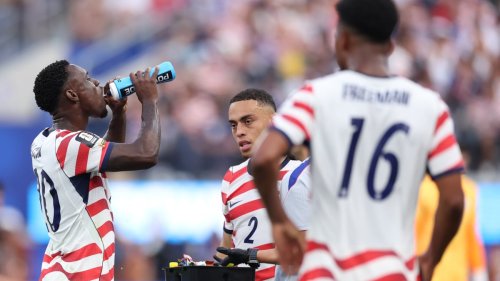 World Cup fans furious as 'hydration breaks' fill up with ads
