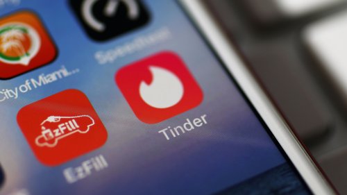 Tinder user seems to have uncovered a new 'Platinum' paid tier the app is testing