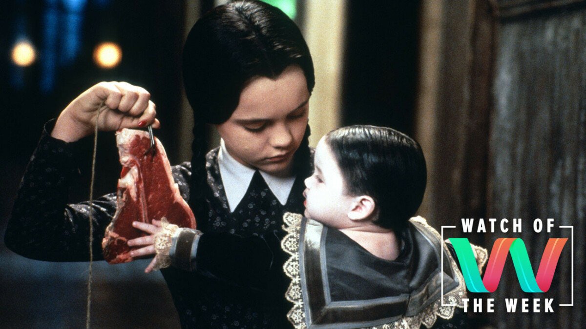 'Addams Family Values' is the only Thanksgiving movie you need in 2020