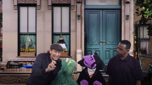 'CODA' star Troy Kotsur teaches diversity on 'Sesame Street'