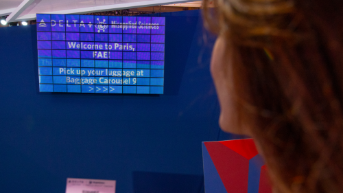 Mind-blowing Delta board shows 100 passengers personalized flight details at the same time