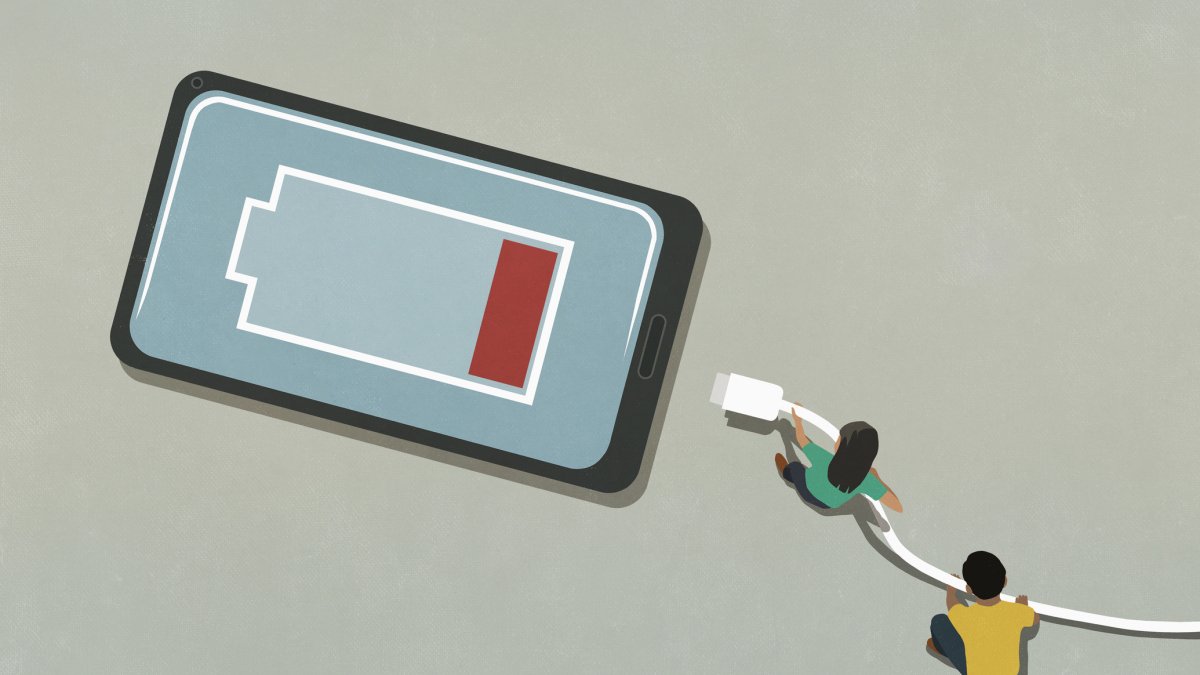 How to enter low power mode automatically on iPhone
