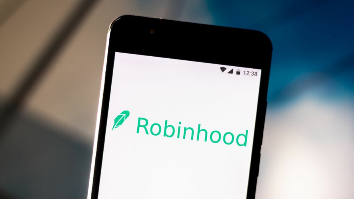 Robinhood to reopen GameStop buying after $1 billion raise
