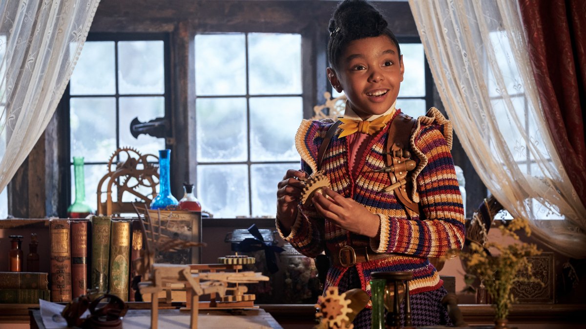 Netflix's 'Jingle Jangle' is the rush of pure joy to kick off the holiday season