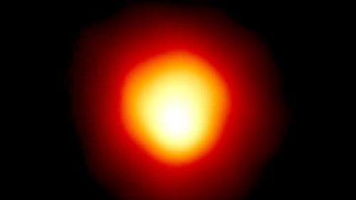 Scientists zoom in on Betelgeuse, show why it hasn't exploded yet