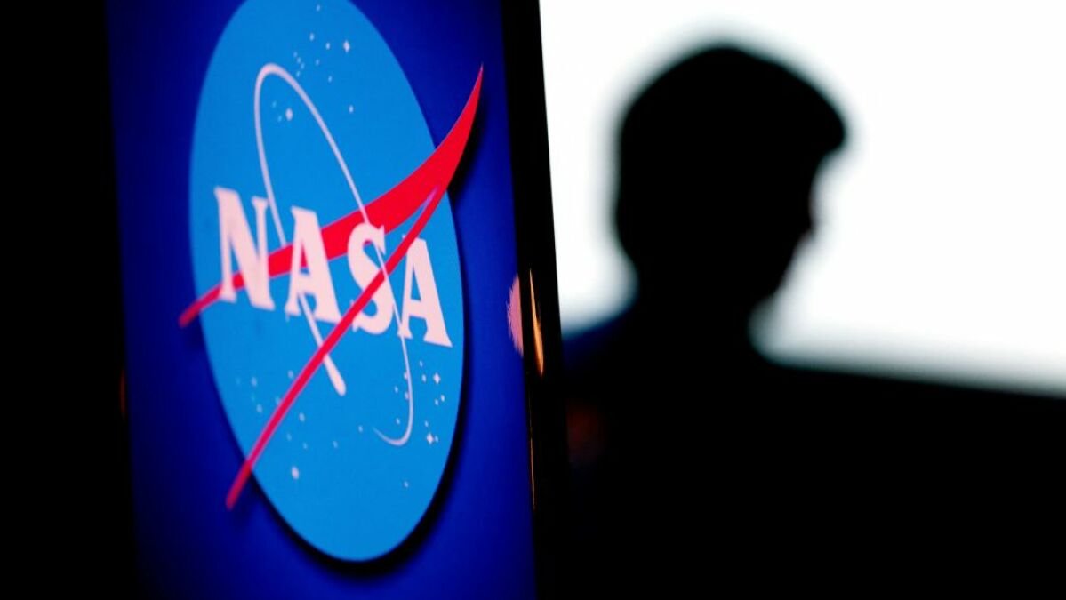 NASA says it will spend nine months studying UFOs