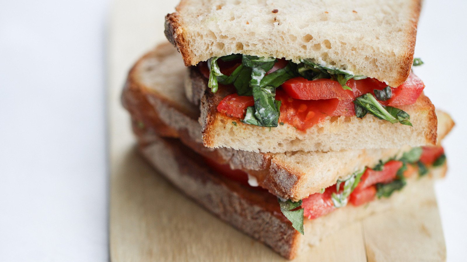 Easy Toasted Tomato Sandwich Recipe - Mashed