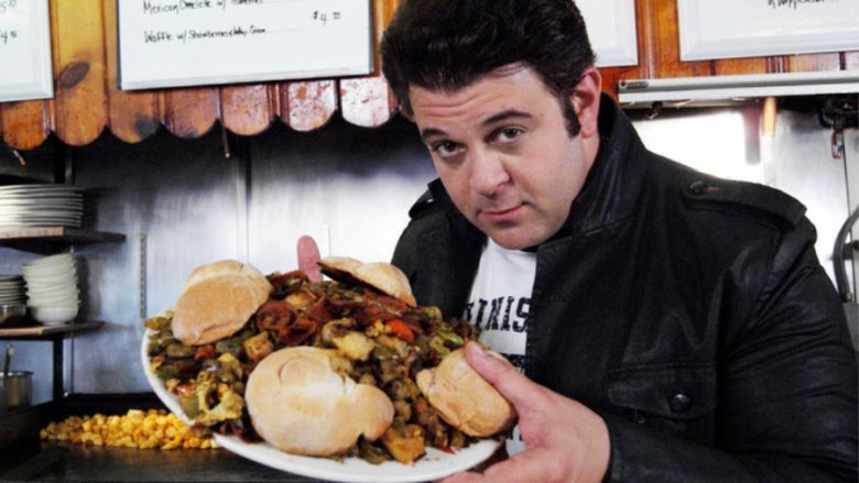 False Facts Everyone Believes About Man V. Food