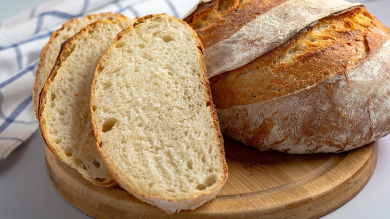 This Grocery Store's Fresh Sourdough Was Just Ranked The Best - cover