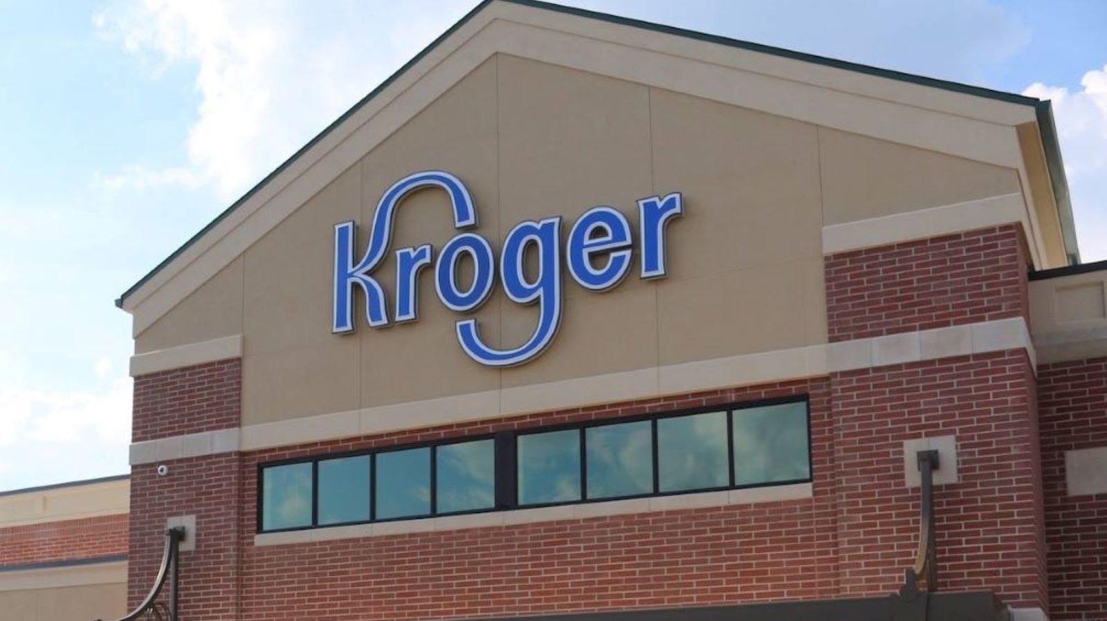 This Is Kroger's Most Underrated Frozen Dinner