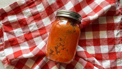 The Key To Homemade Pizza Sauce Lies In The Seasoning
