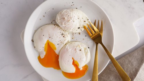 20 Ways To Poach Eggs Ranked
