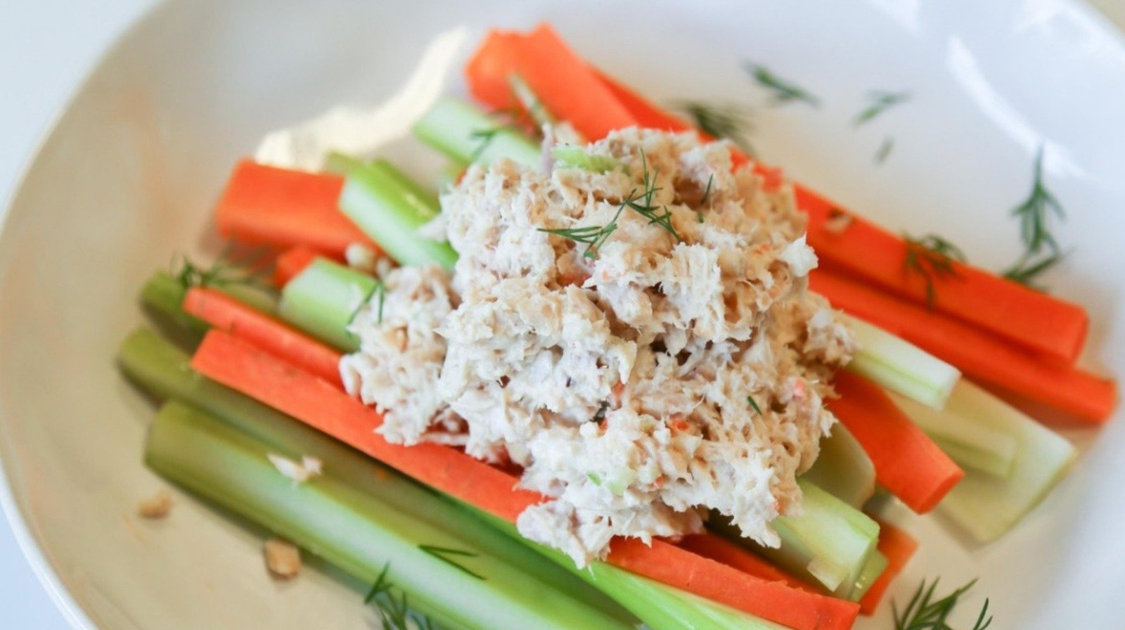 This Simple Tuna Salad Will Be Your New Go-To