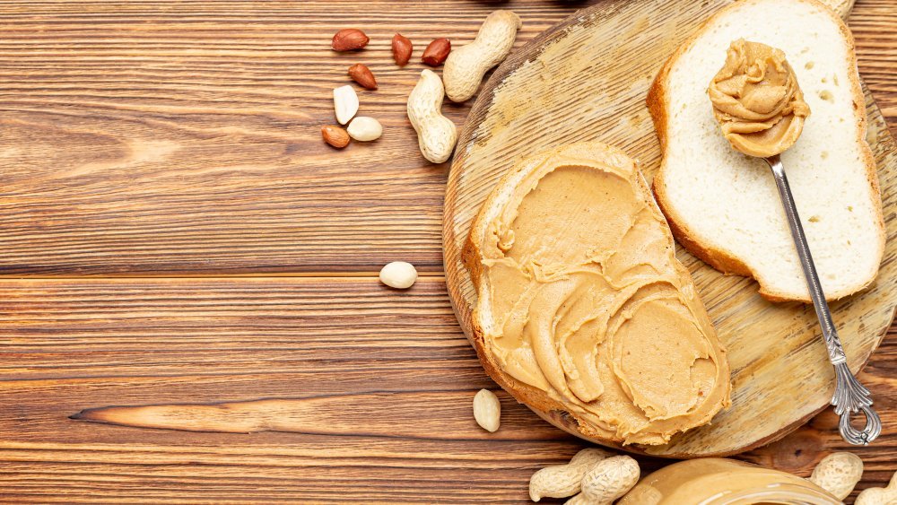 The Secret Ingredient You Should Be Adding To Your Peanut Butter Sandwich - Mashed