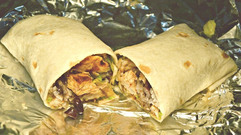 Copycat Chipotle Chicken Burrito Recipe