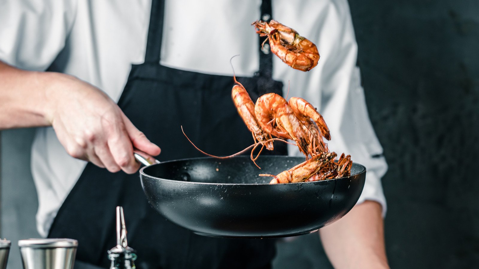 The Seafood Restaurant Red Flag You Should Never Ignore