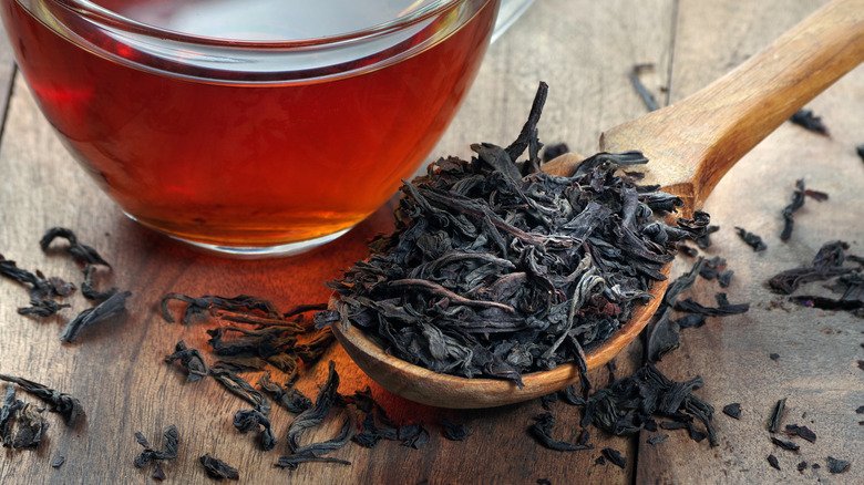 Here's Who Supplies The Most Tea In The World
