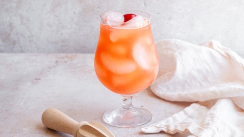 Classic Bahama Mama Cocktail Recipe