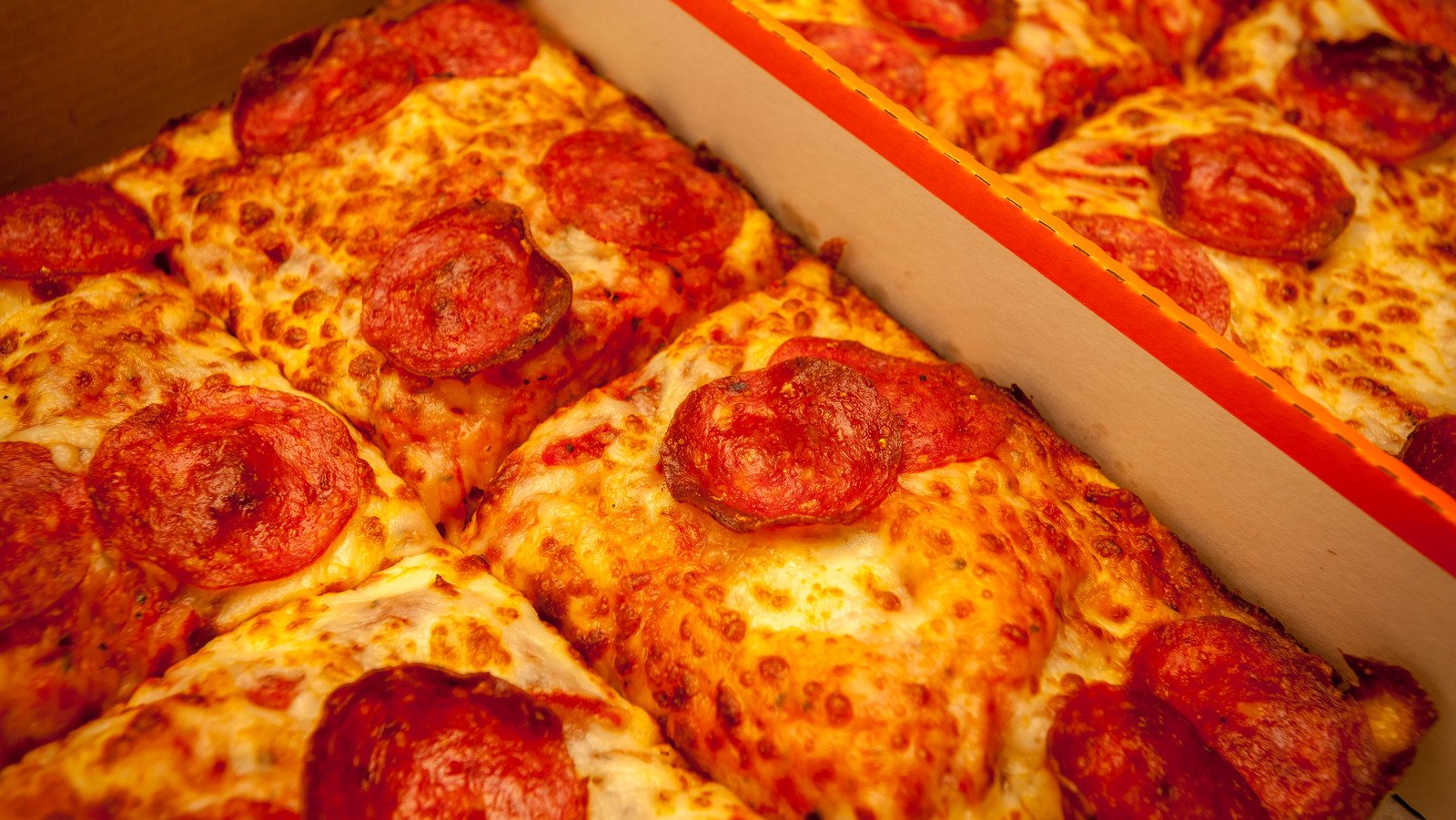 Little Caesars Vs. Pizza Hut: Which Is Better?