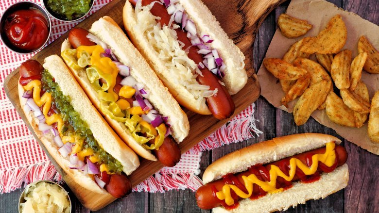 Hot Dogs You Should And Shouldn't Buy