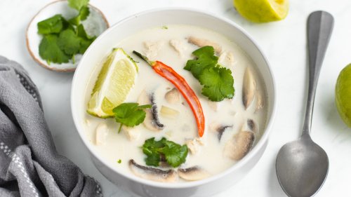 Tom Kha Gai (Thai Coconut Chicken Soup) Recipe