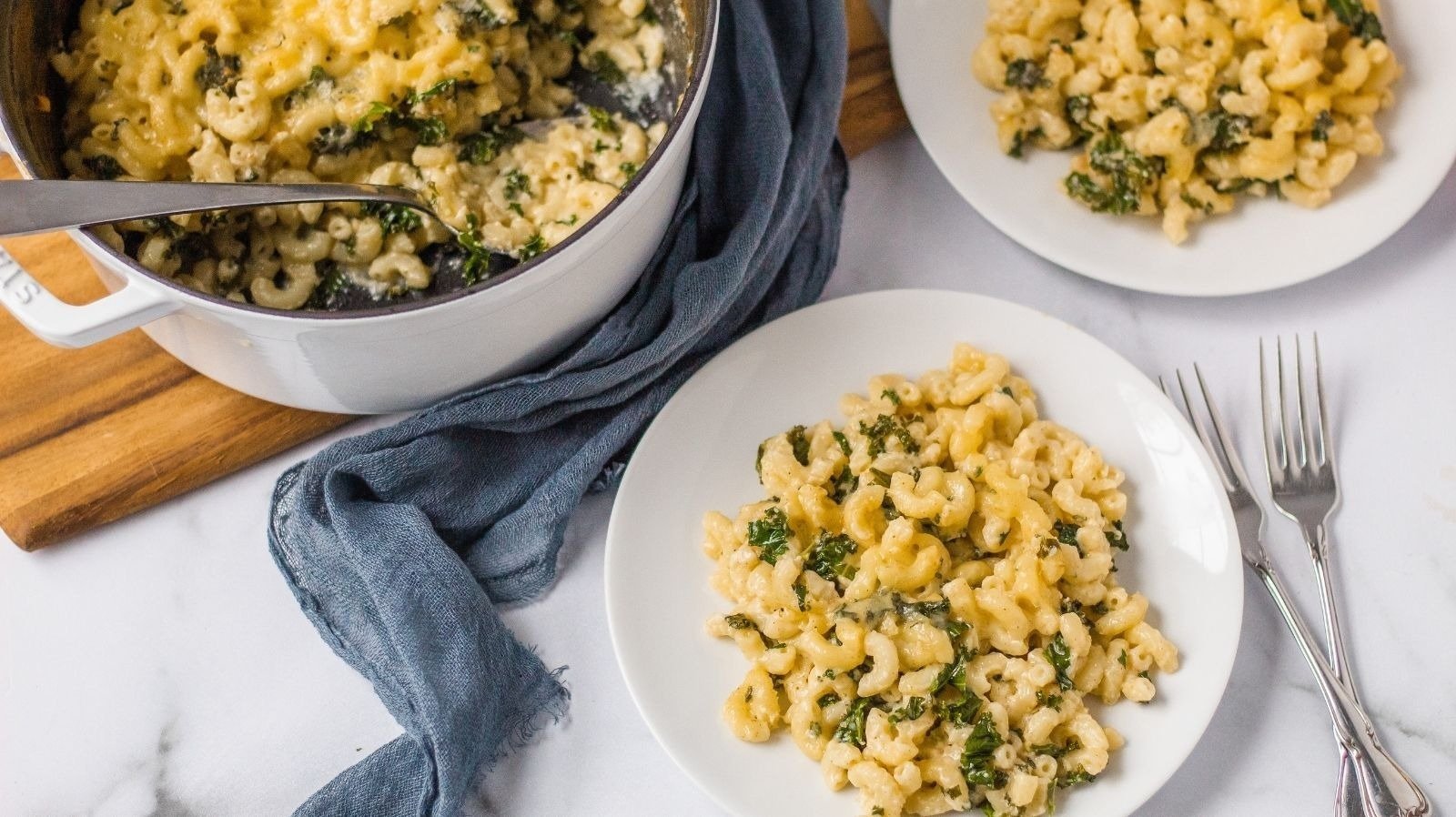 You Can't Beat Rachael Ray's Macaroni And Cheese With A Twist
