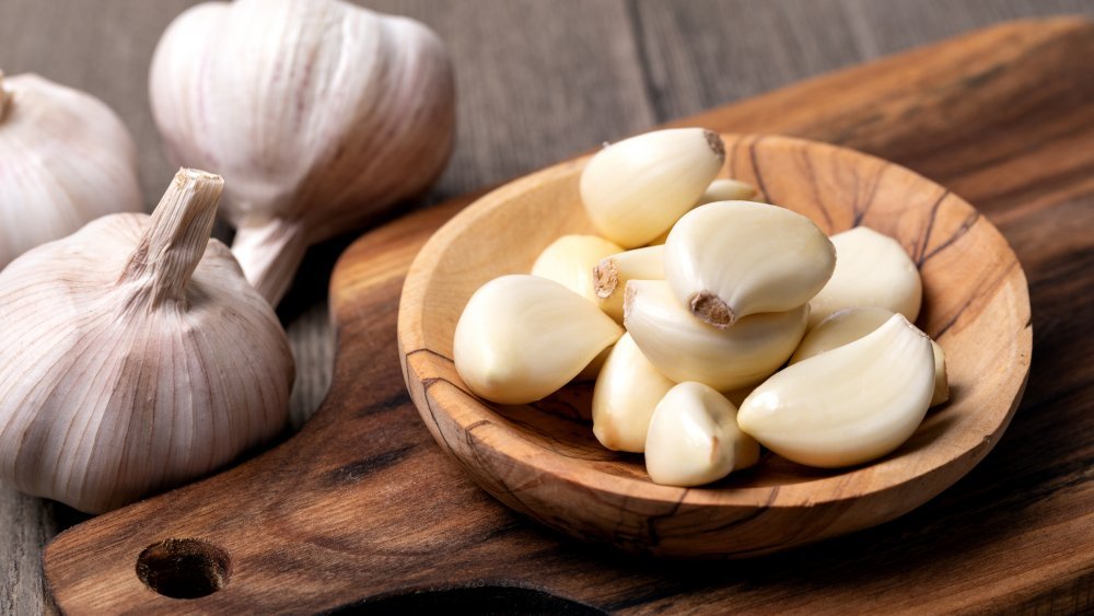 The Proven Reasons Why You Should Start Eating More Garlic