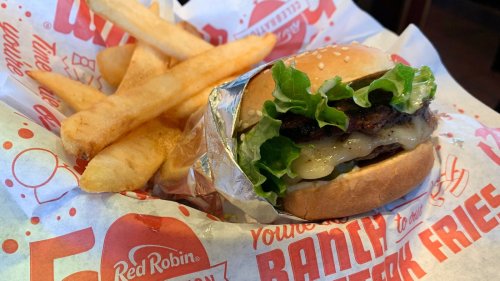 14 Underrated Restaurant Chains You Need To Try