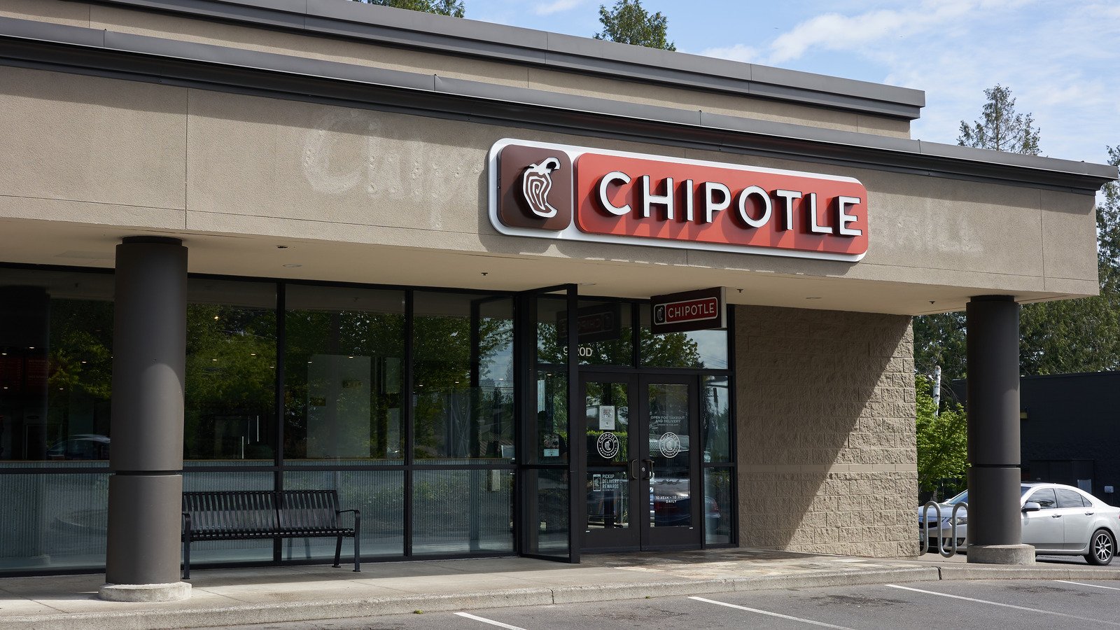Read This Before Eating Chipotle's Beef