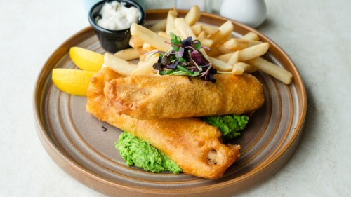 This Restaurant In Southwest Florida Has Some Of The Best Fish And Chips In America