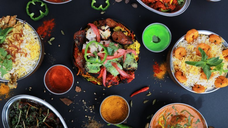 What You Should Absolutely Never Order From An Indian Restaurant