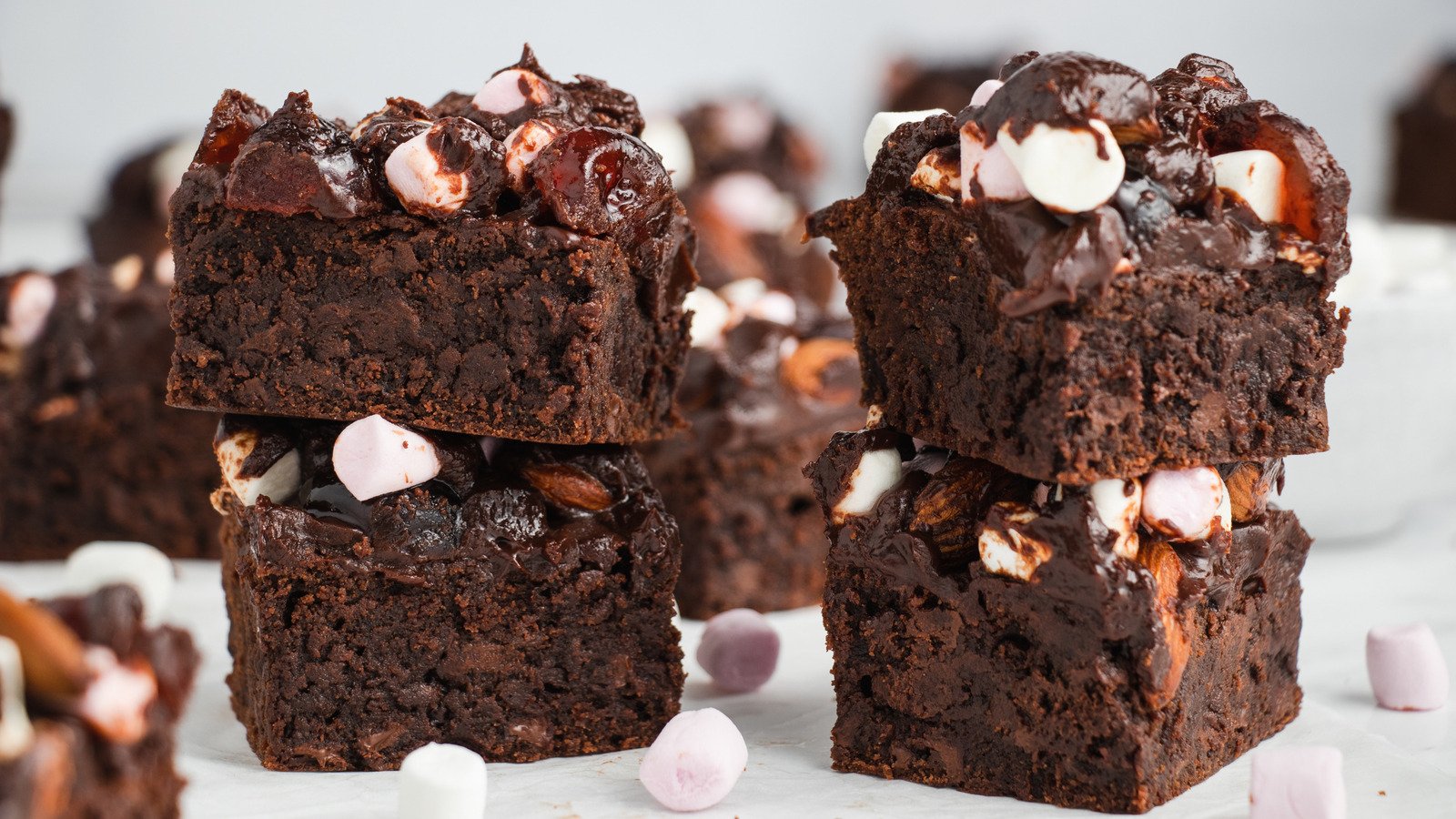 Easy Rocky Road Brownies Recipe Will Satisfy All Chocolate Lovers