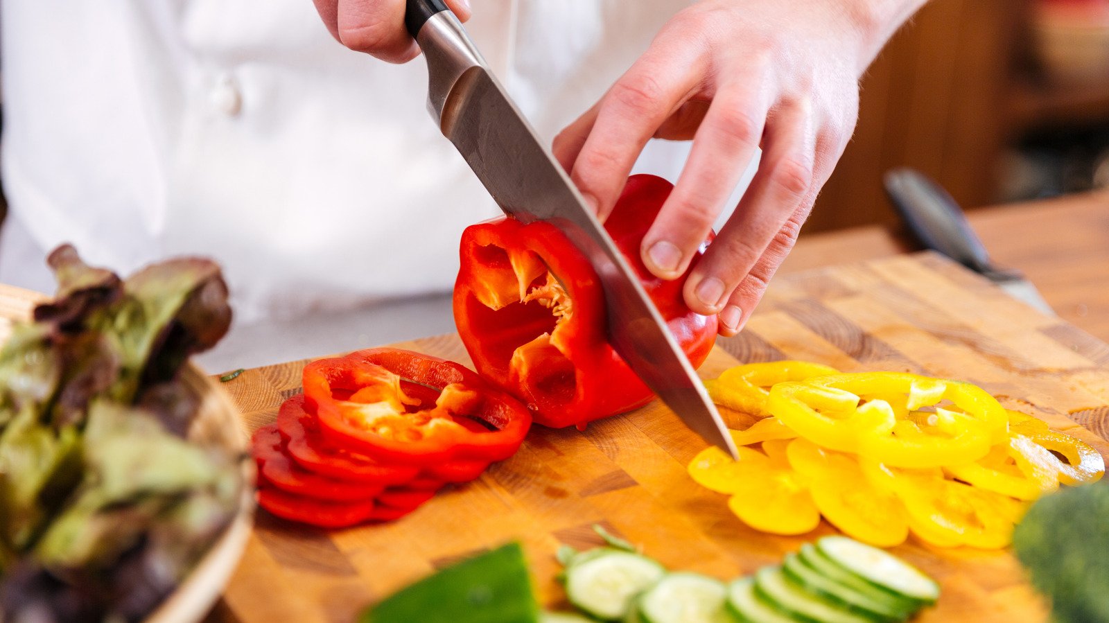 You've Been Cutting Bell Peppers Wrong Your Entire Life - Mashed