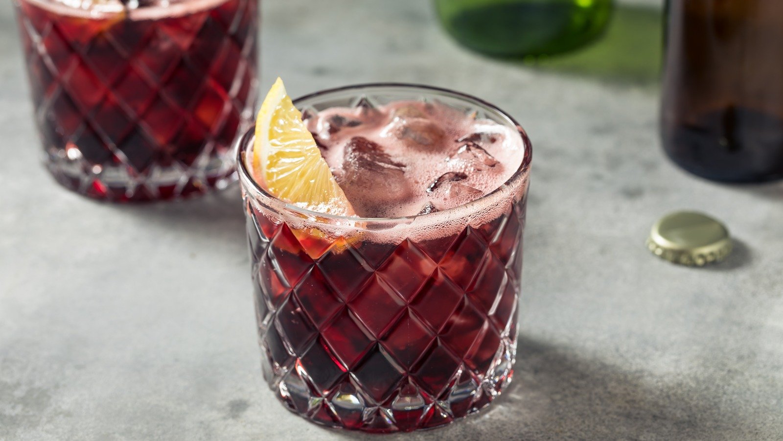 The Wine-And-Cola Cocktail You'll Be Sipping All Summer Long