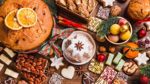 25 Christmas Dessert Recipes That Aren't Pumpkin Pie