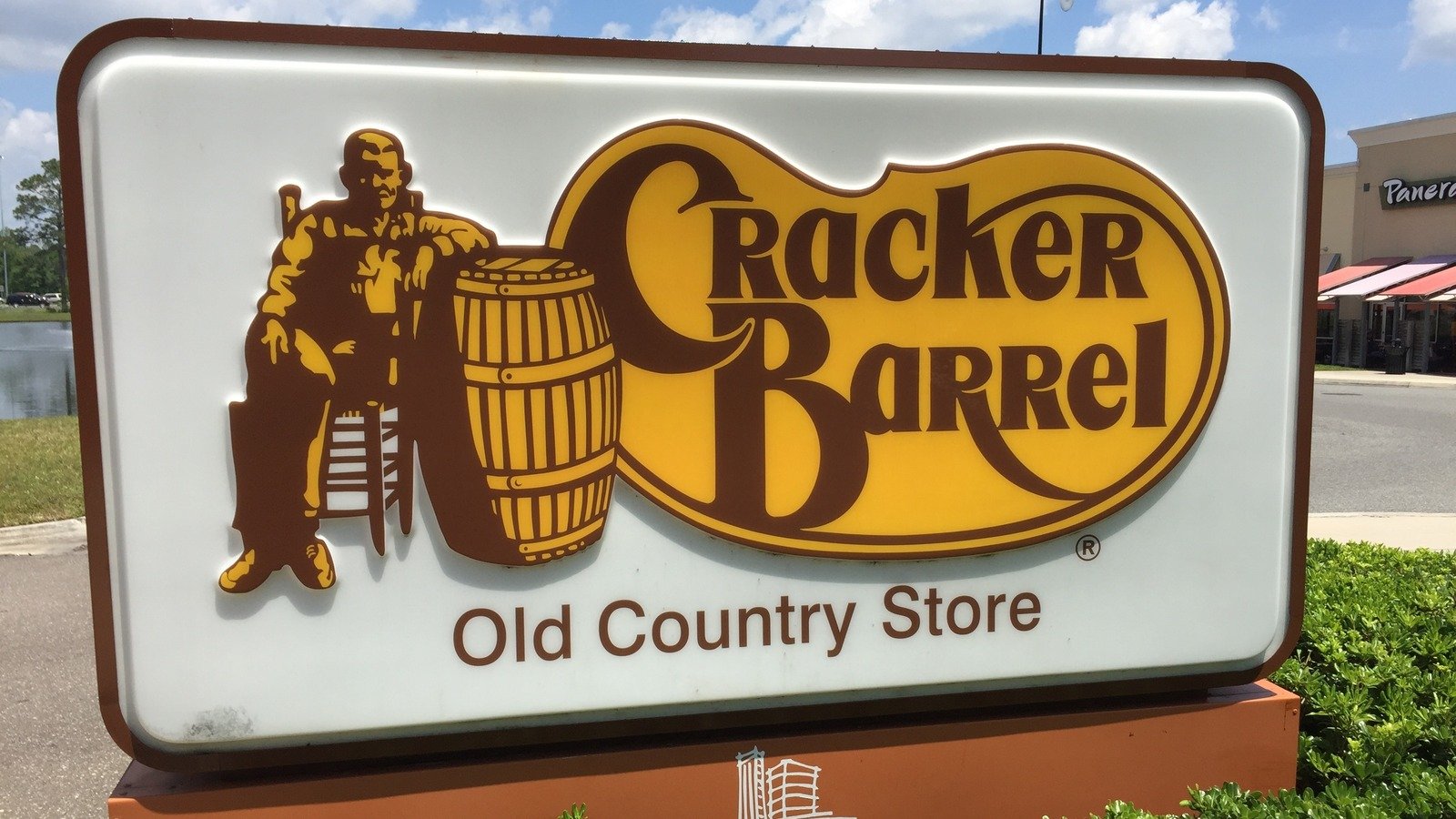 Is Cracker Barrel Really Closing Forever? Flipboard