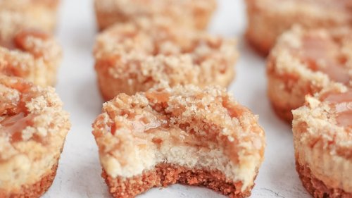 Mashed Recipe: Mini Caramel Apple Streusel Cheesecake Recipe