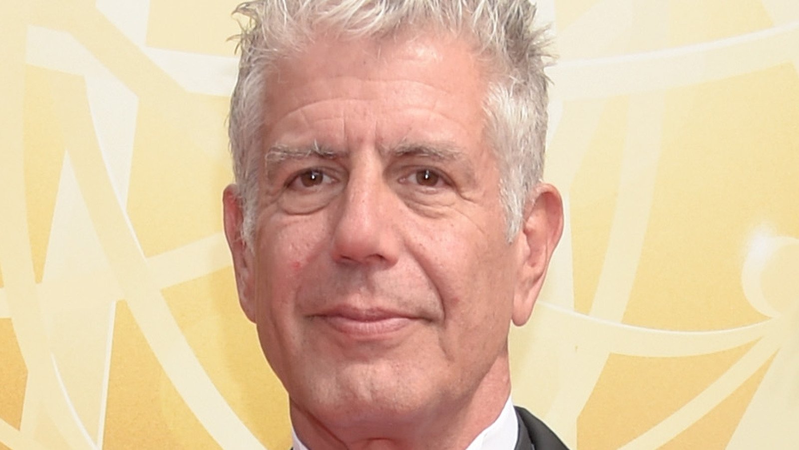 The Popular Fast Food Anthony Bourdain Refused To Eat Again - Mashed