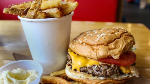 The Five Guys Joke That People Can't Stop Sharing On Twitter
