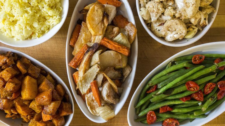 Popular Thanksgiving Side Dishes, Ranked From Worst To Best
