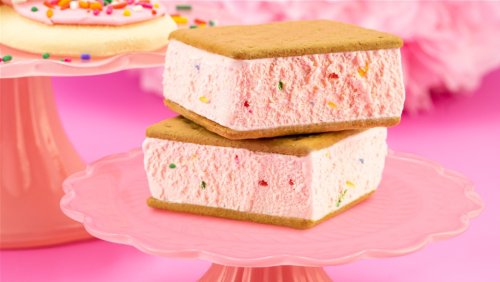 Instagram Is Raving Over Aldi's Sugar Cookie Ice Cream Sandwiches
