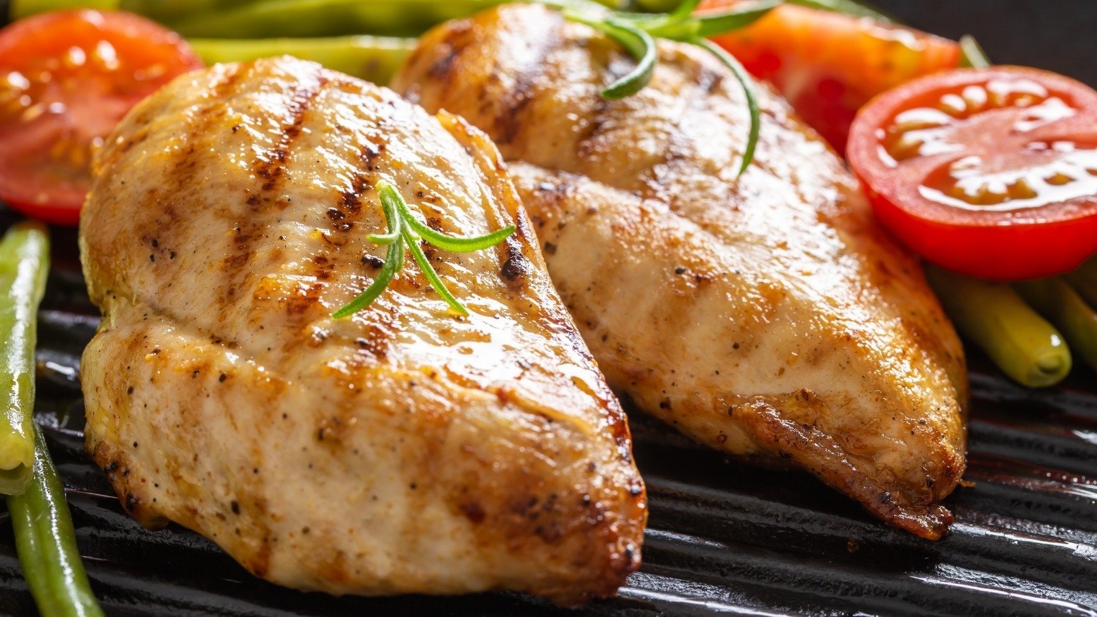 The Biggest Mistake People Make When Grilling Chicken