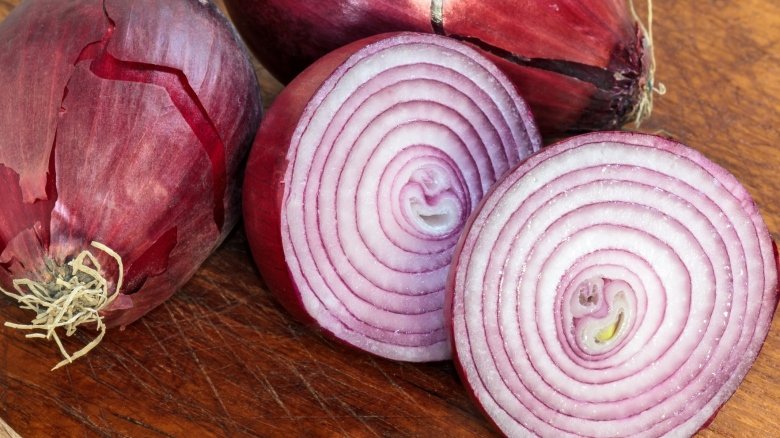 The Real Reason Onions Make You Cry