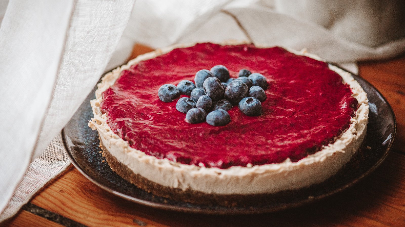 Cheesecake Crust Alternatives You Haven't Thought Of