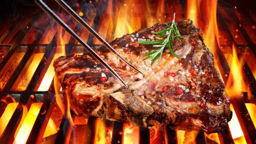 The Biggest Mistakes Everyone Makes When Cooking Steak